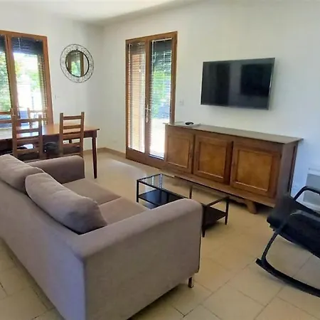 Maison Au Calme Avec Dependance Ferienhaus La Teste-de-Buch